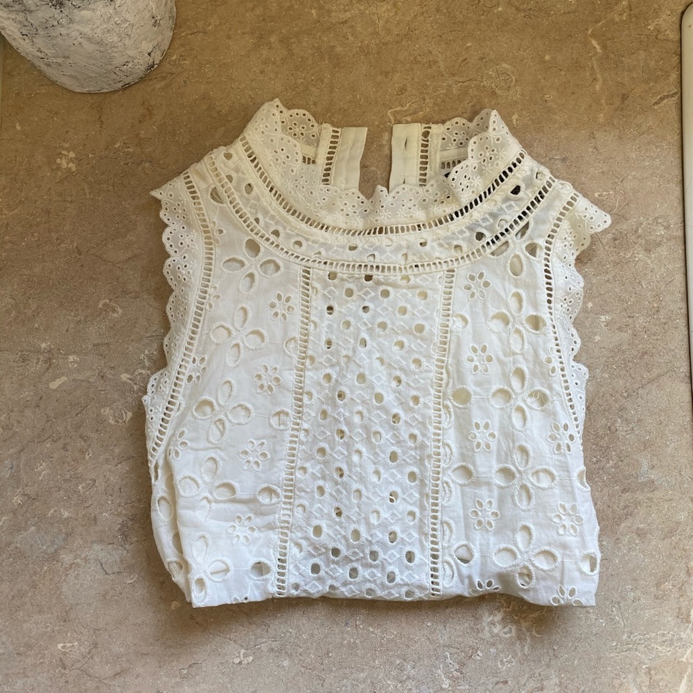Athropologie cream Eyelet tank blouse